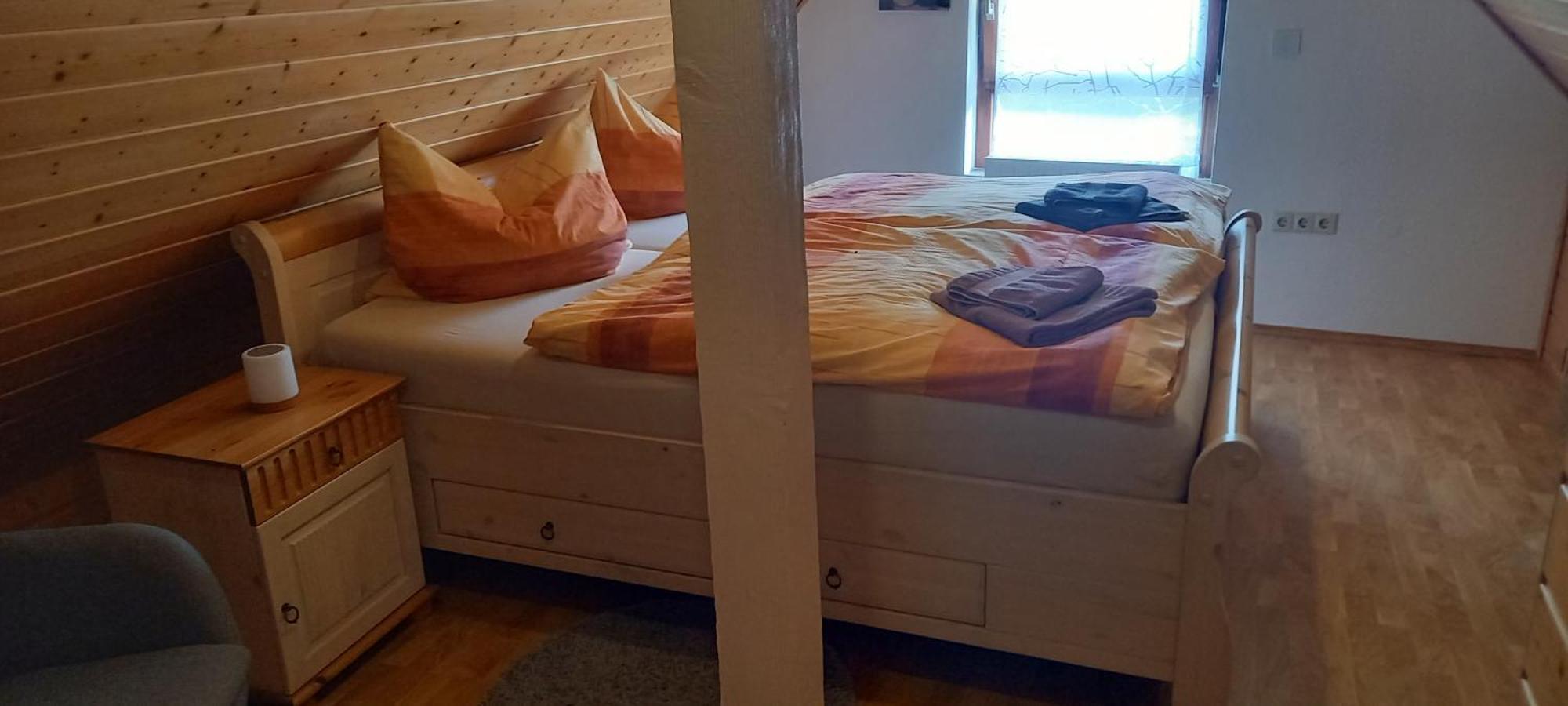Kleine, Gemuetliche Dachgeschosswohnung Laudenbach  Luaran gambar
